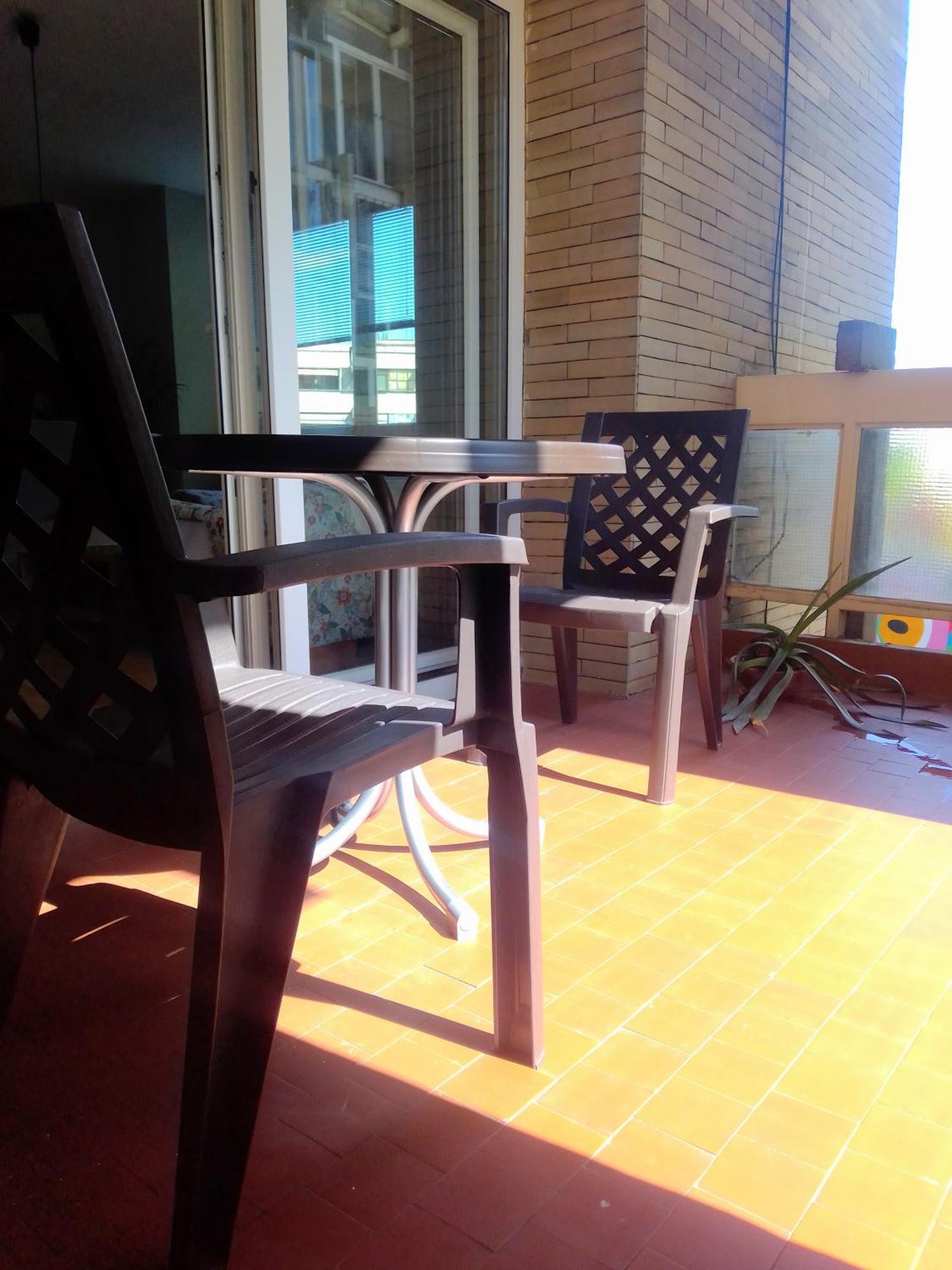 Sunny Center Apartment Skopje Buitenkant foto